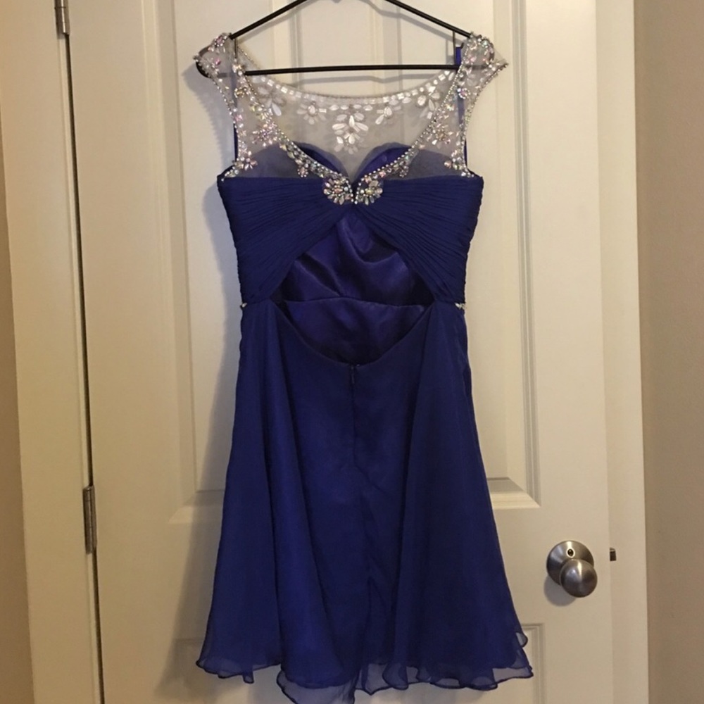 Prom Dress - Picture 3 of 3